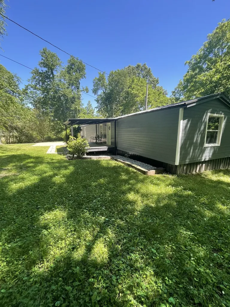 303 Conger Street Cumberland City TN 37050