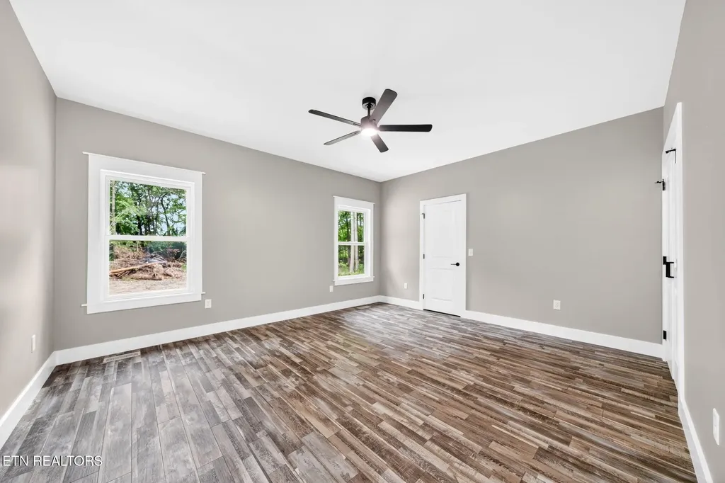 301 Hilltop Drive Crossville TN 38555