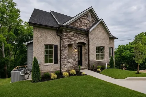 701 Harpeth Knoll Court Nashville TN 37221