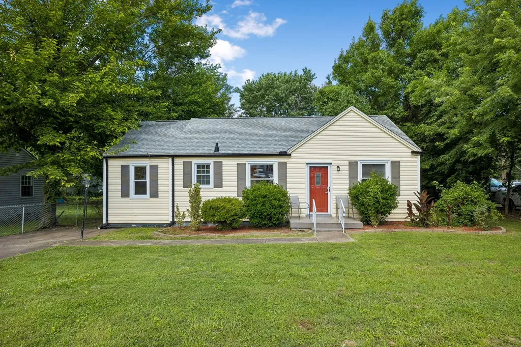 1005 Aladdin Drive Nashville TN 37217
