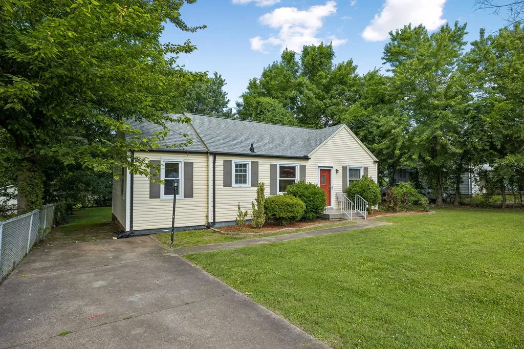 1005 Aladdin Drive Nashville TN 37217