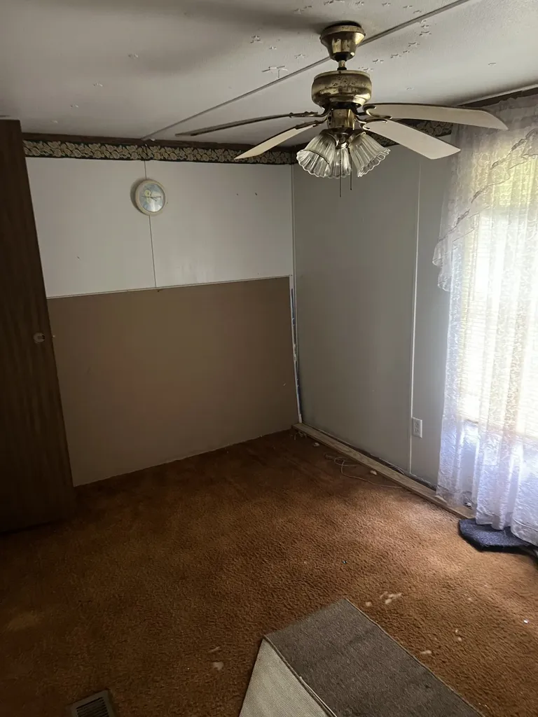 32 Patterson Lane Pleasant Shade TN 37145