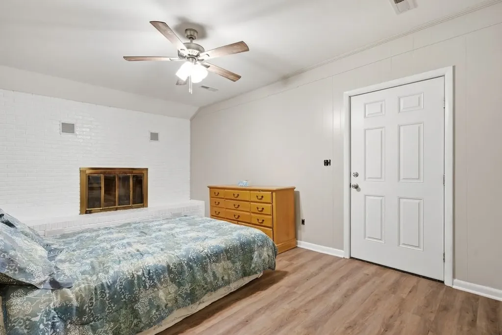 1819 Hamilton Avenue South Pittsburg TN 37380