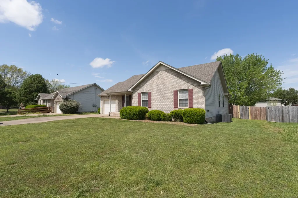 1255 Silver Star Drive Clarksville TN 37042