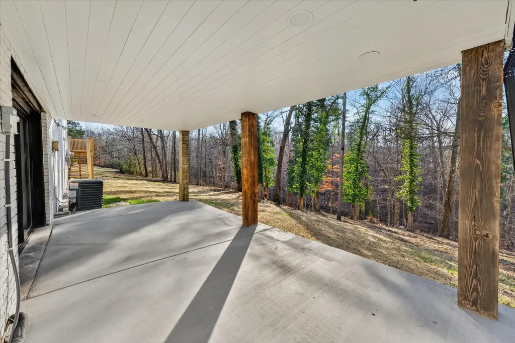 1640 Simpson Drive Clarksville TN 37043