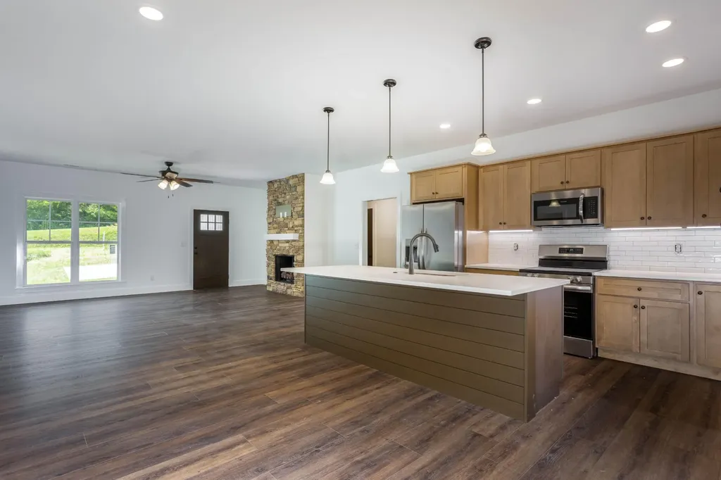 11944 Old Dayton Pike Soddy Daisy TN 37379