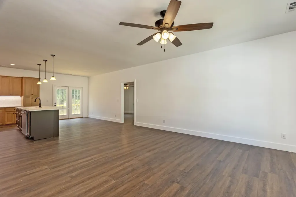 11944 Old Dayton Pike Soddy Daisy TN 37379