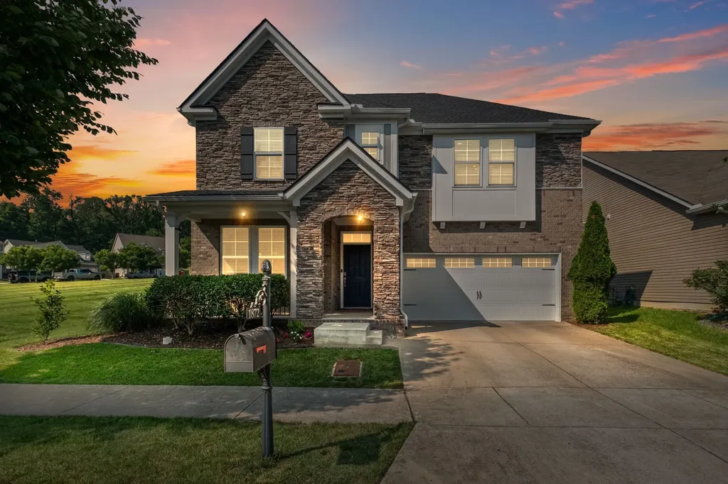 1872 Stonewater Drive Hermitage TN 37076