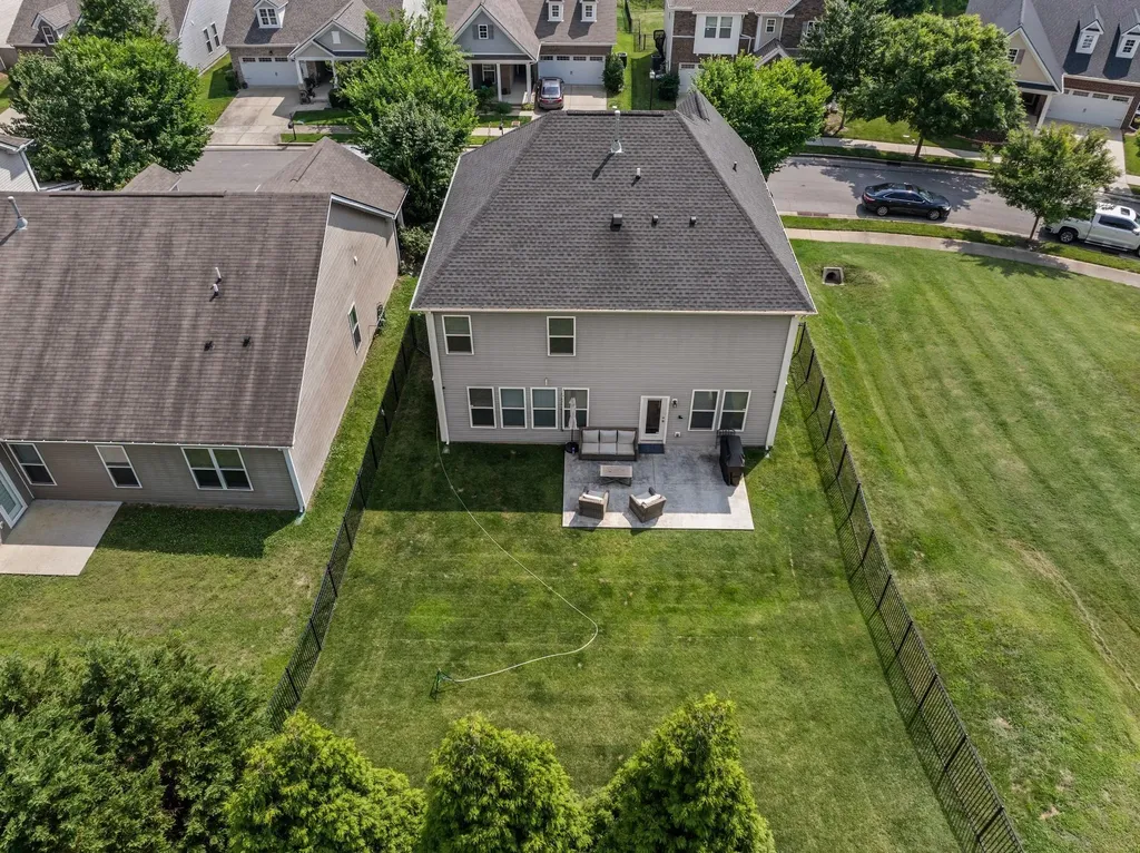 1872 Stonewater Drive Hermitage TN 37076