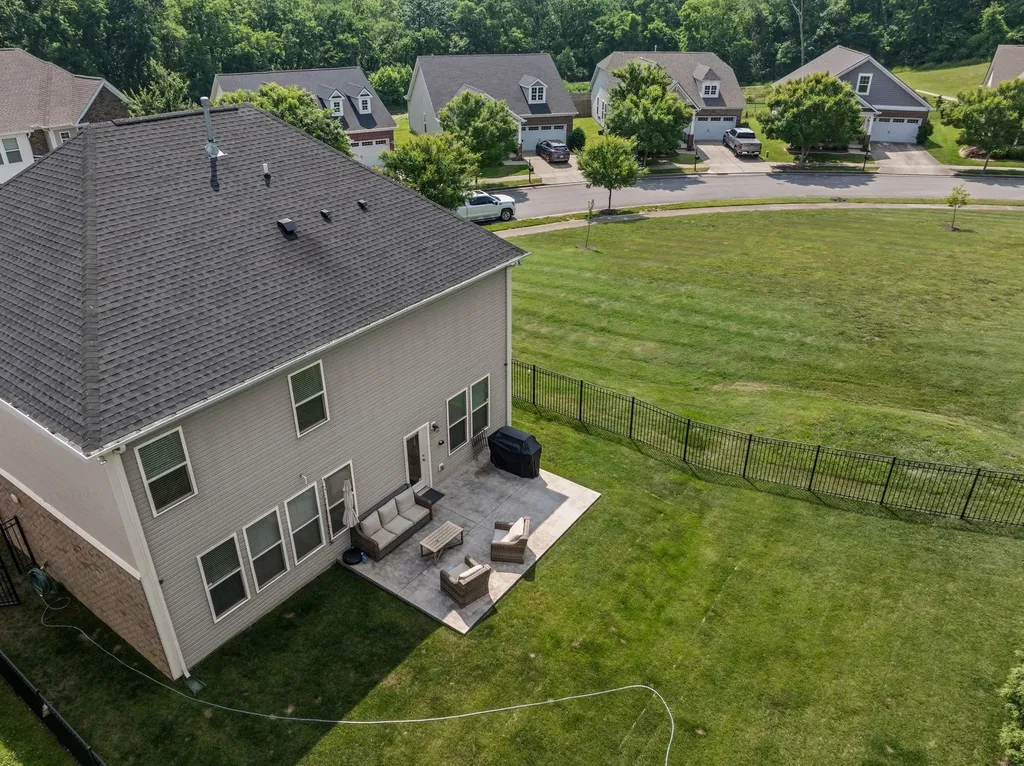 1872 Stonewater Drive Hermitage TN 37076