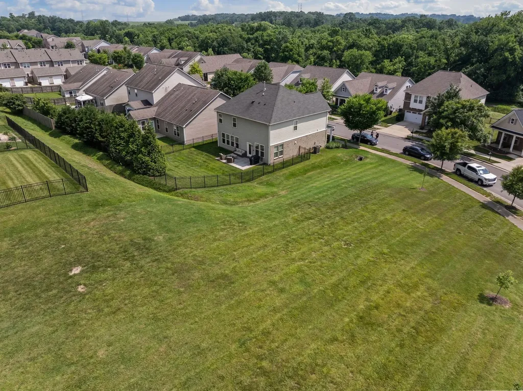 1872 Stonewater Drive Hermitage TN 37076