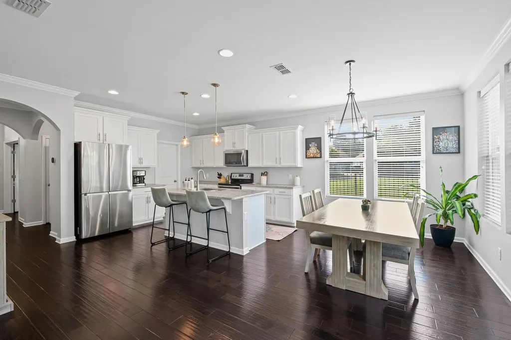 1872 Stonewater Drive Hermitage TN 37076