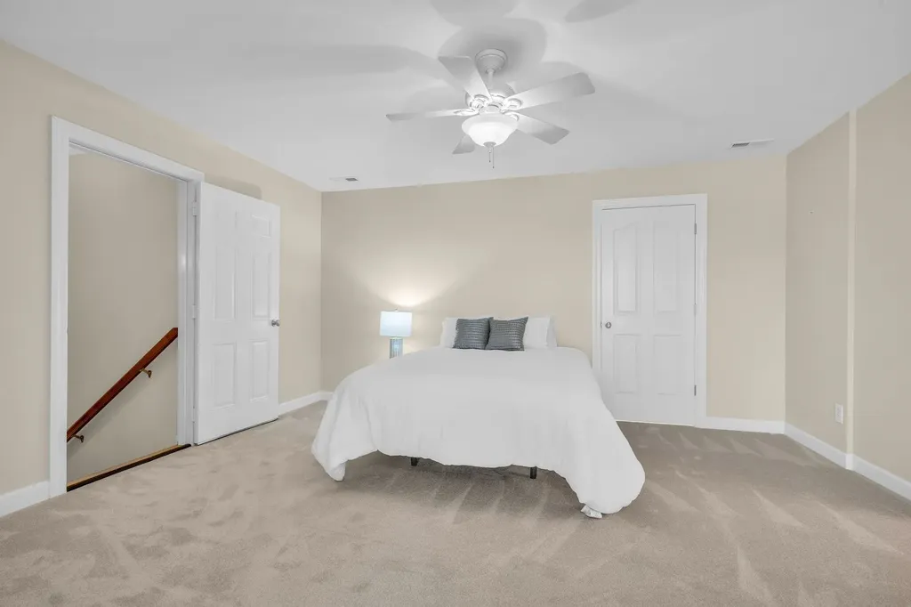111 Bryton Court Burns TN 37029