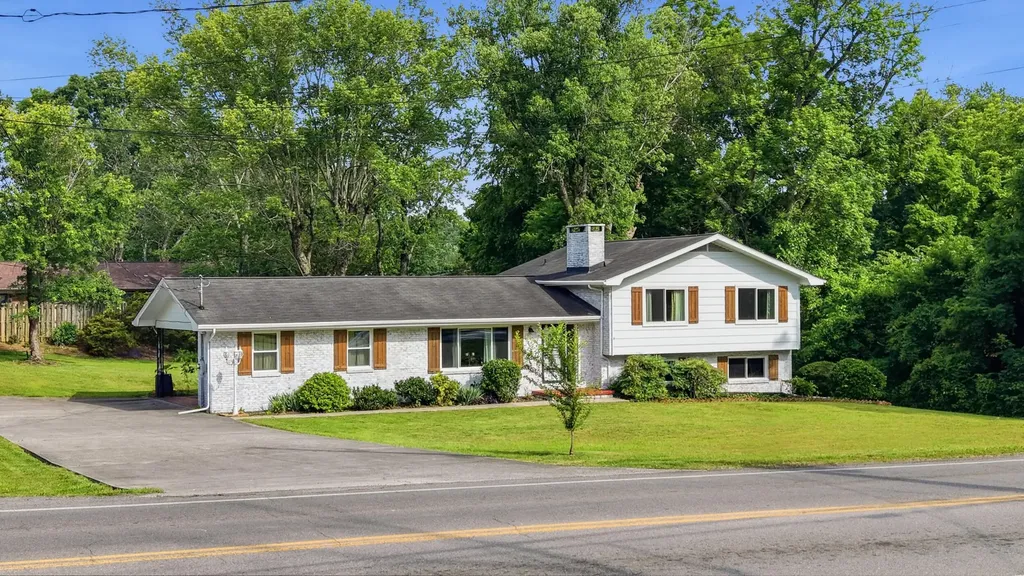 2100 Peerless Road, NW Cleveland TN 37311