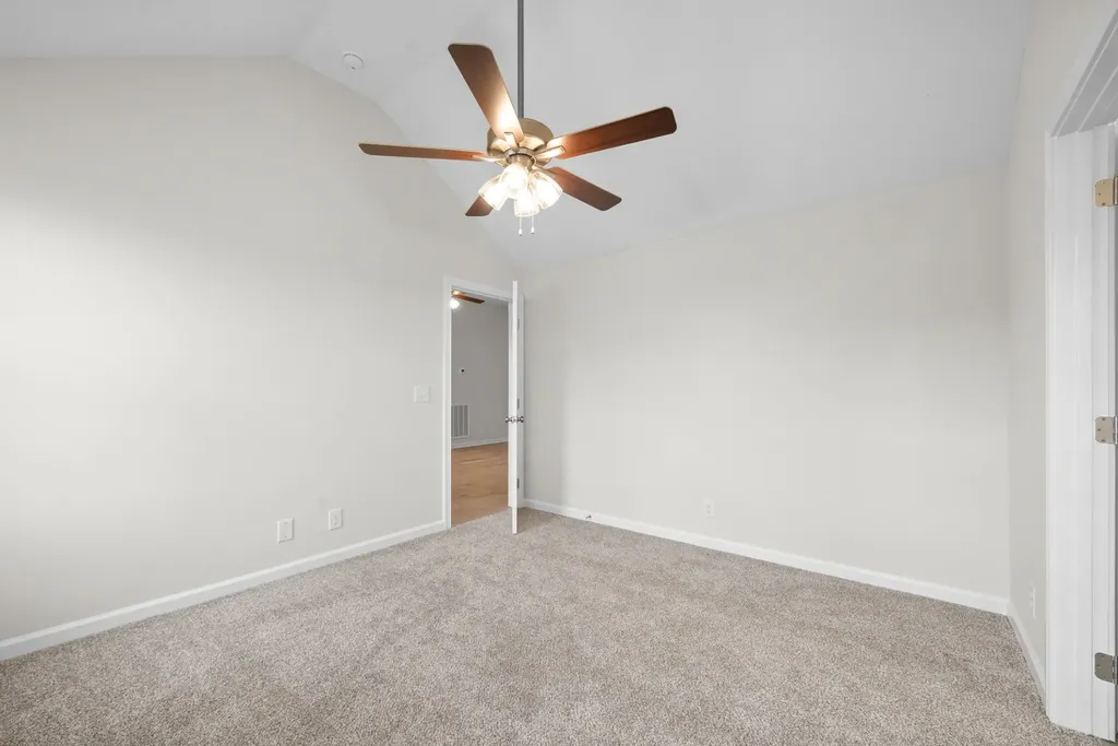 333 Tisha Court Clarksville TN 37042