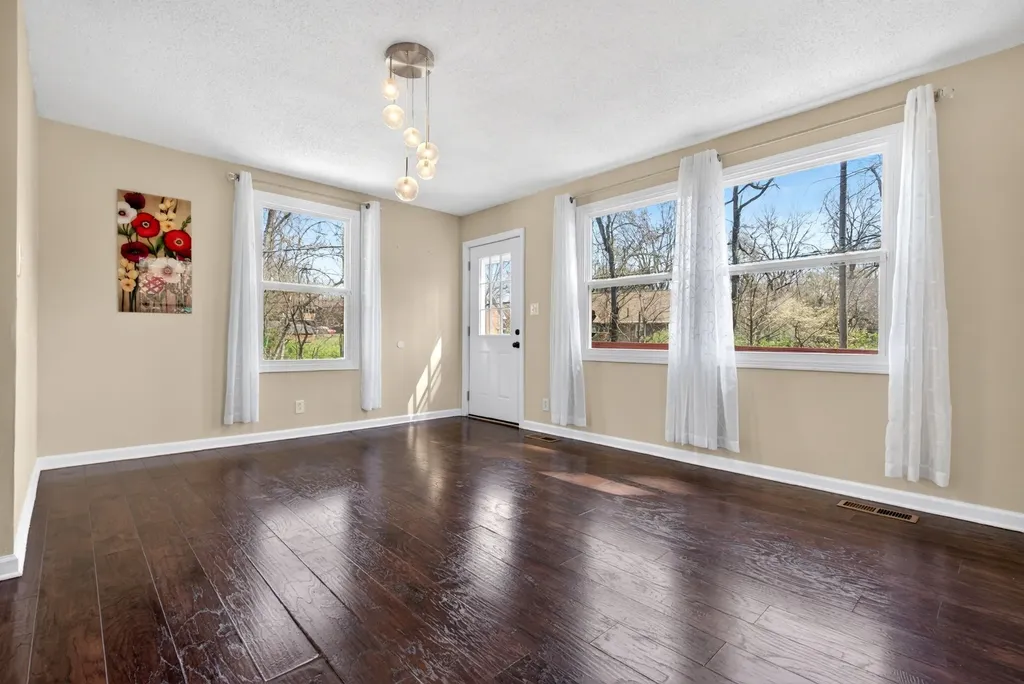 1287 Jostin Drive Clarksville TN 37040