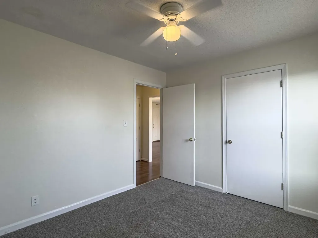 104 Waterford Drive Oak Grove KY 42262