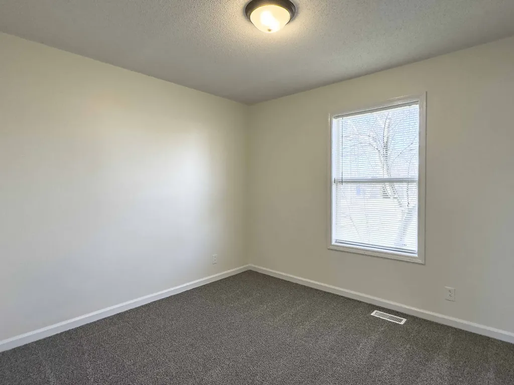 104 Waterford Drive Oak Grove KY 42262