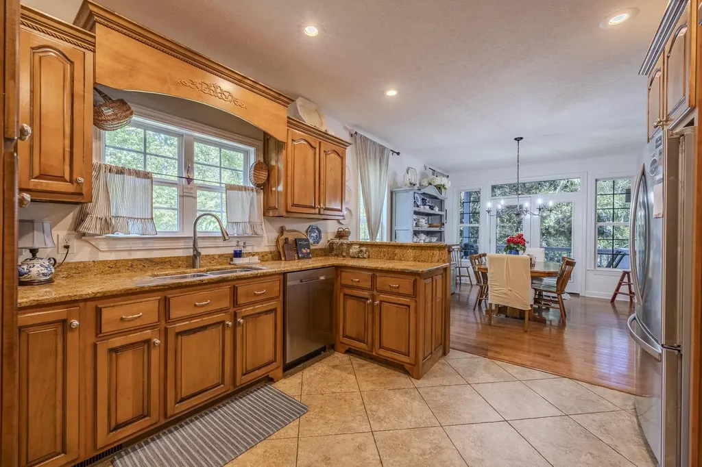120 Knotty Oaks Trail Counce TN 38326