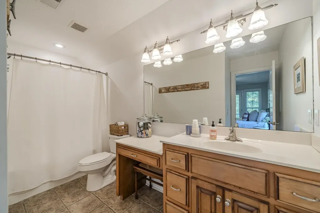 120 Knotty Oaks Trail Counce TN 38326