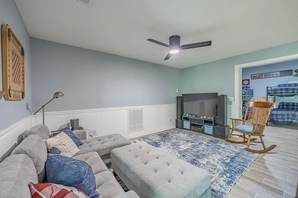 120 Knotty Oaks Trail Counce TN 38326