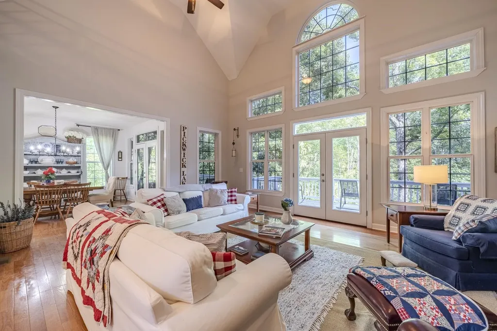 120 Knotty Oaks Trail Counce TN 38326