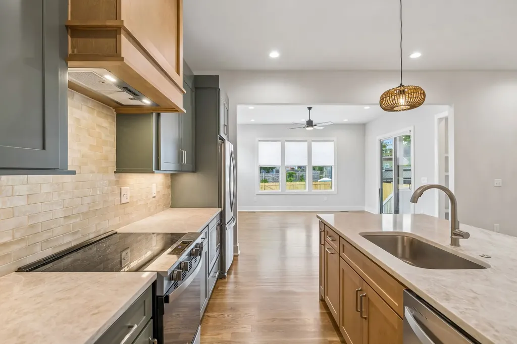 1726 Knowles Street Nashville TN 37208