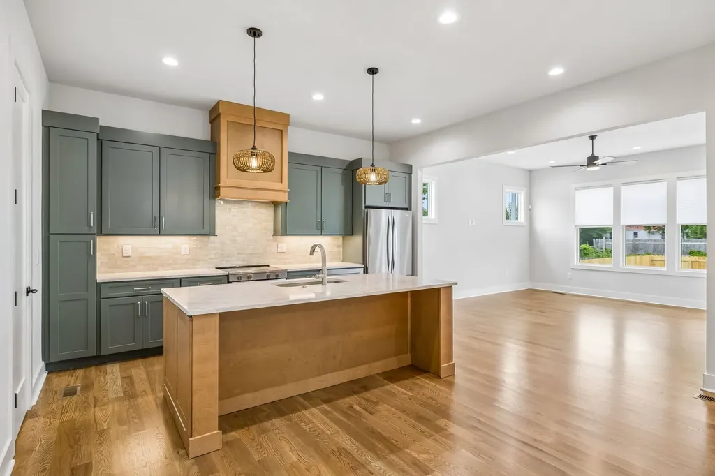 1726 Knowles Street Nashville TN 37208