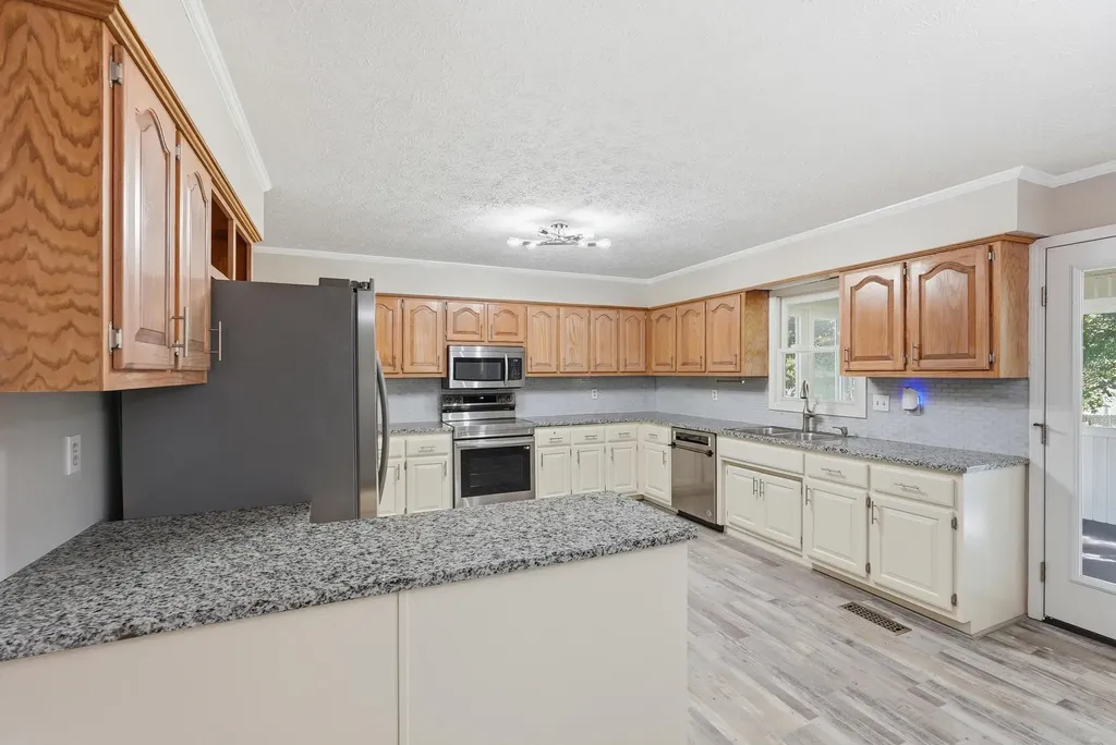 2649 Preakness Drive Cookeville TN 38506
