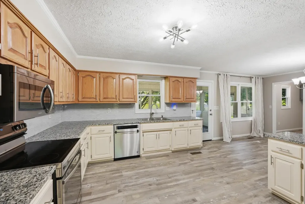 2649 Preakness Drive Cookeville TN 38506
