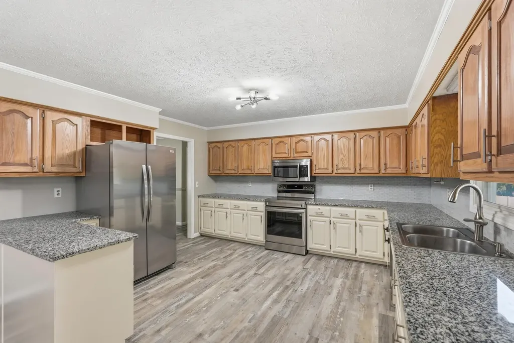 2649 Preakness Drive Cookeville TN 38506