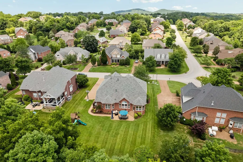 330 Shadow Creek Drive Brentwood TN 37027
