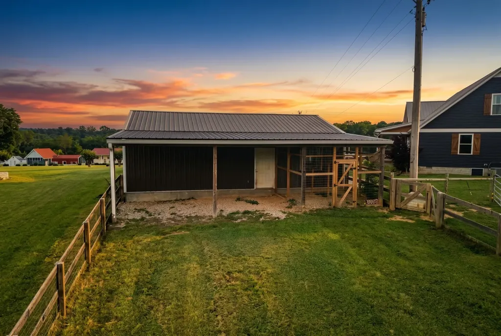 425 Hickman Road Liberty TN 37095