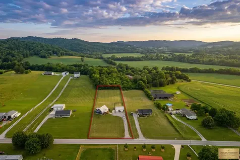 425 Hickman Road Liberty TN 37095
