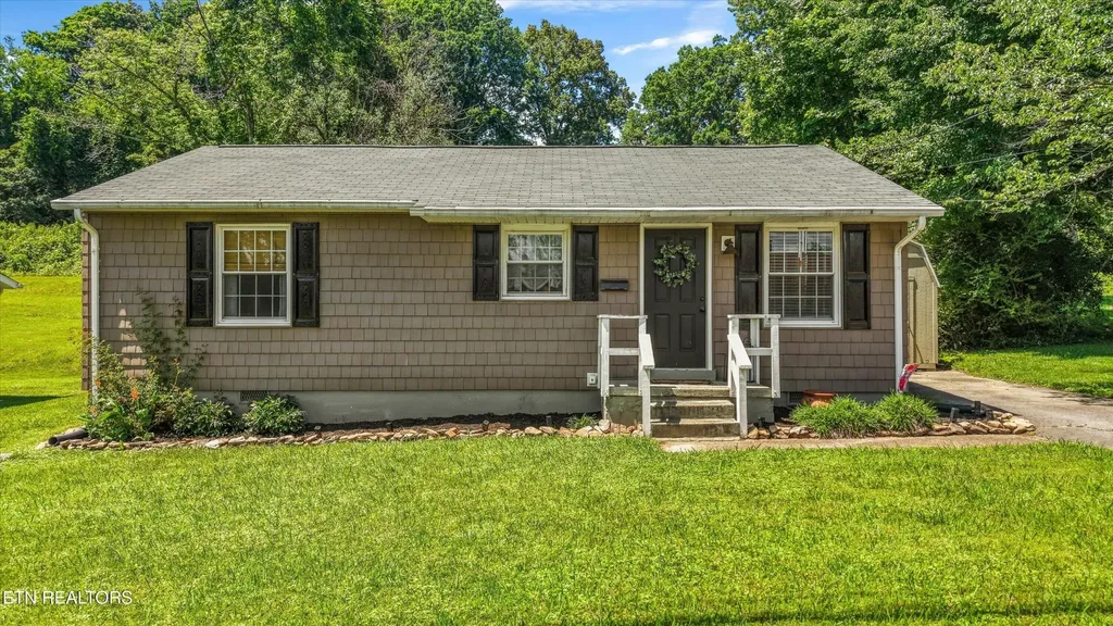 636 Robertsville Road Oak Ridge TN 37830
