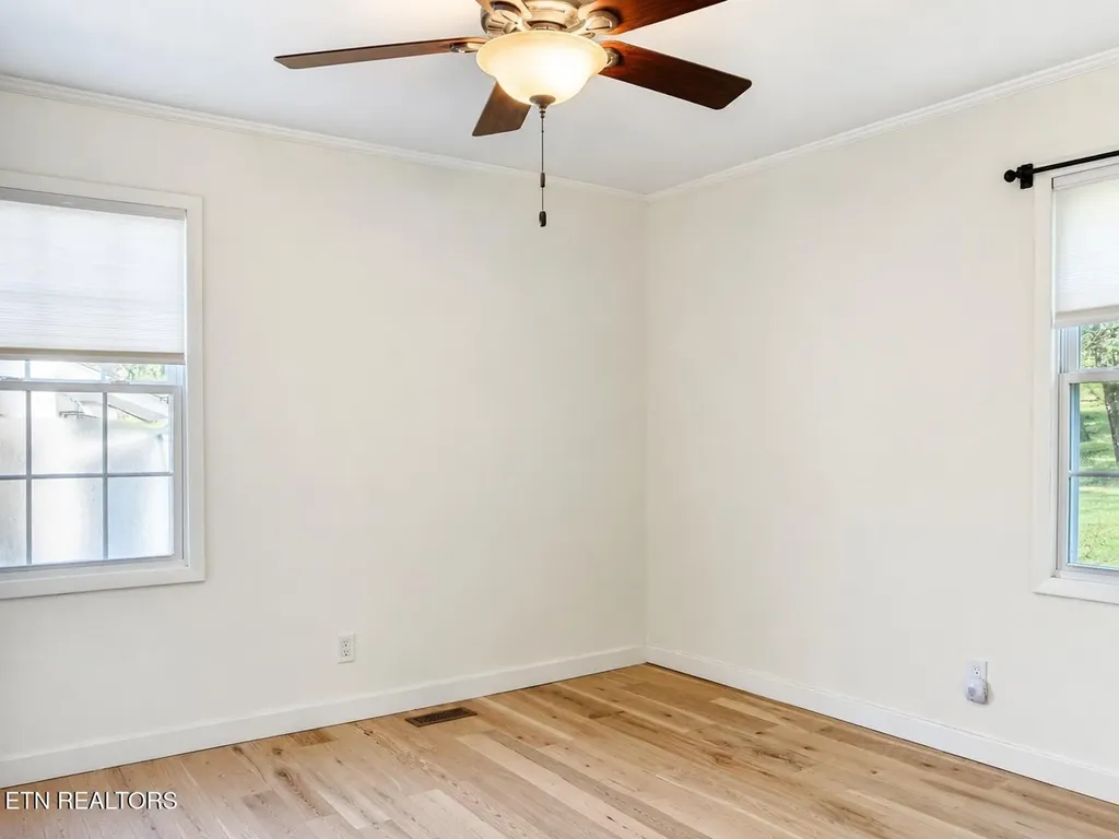 636 Robertsville Road Oak Ridge TN 37830