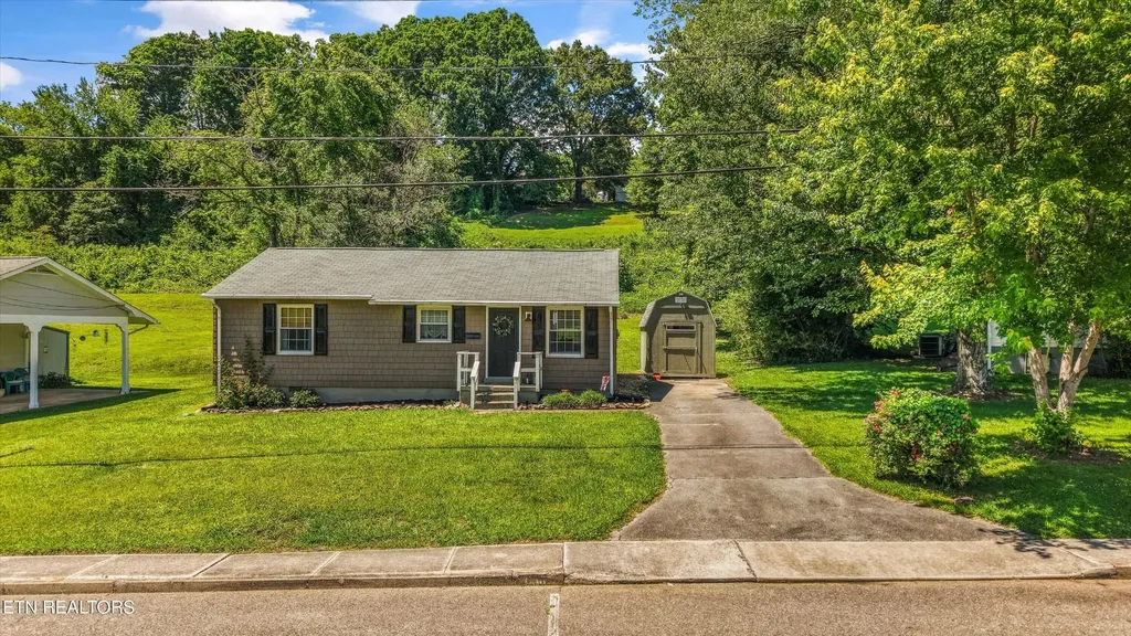 636 Robertsville Road Oak Ridge TN 37830