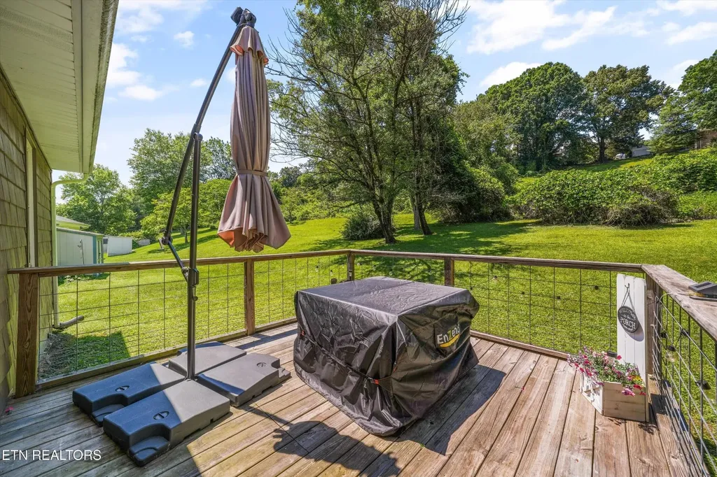 636 Robertsville Road Oak Ridge TN 37830