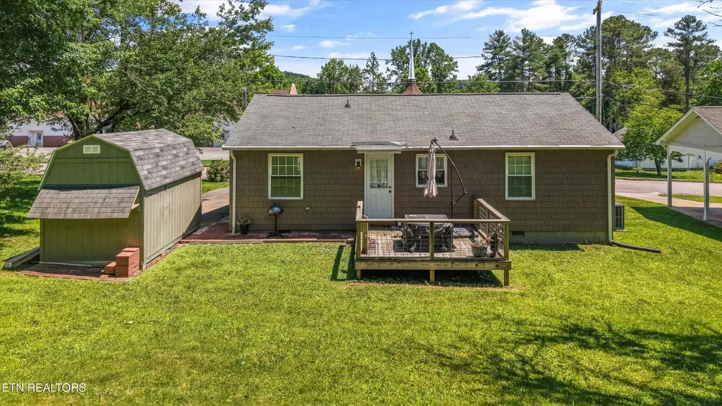 636 Robertsville Road Oak Ridge TN 37830