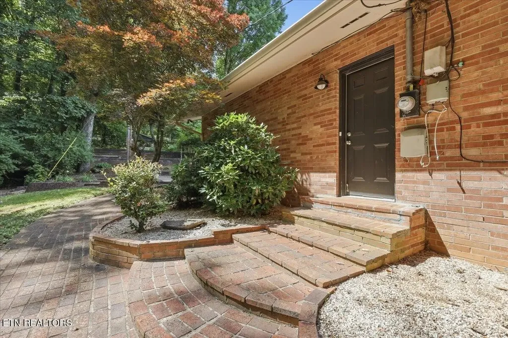 3304 SW Timberlake Drive Knoxville TN 37920