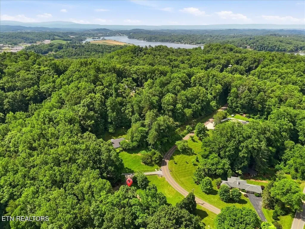 3304 SW Timberlake Drive Knoxville TN 37920