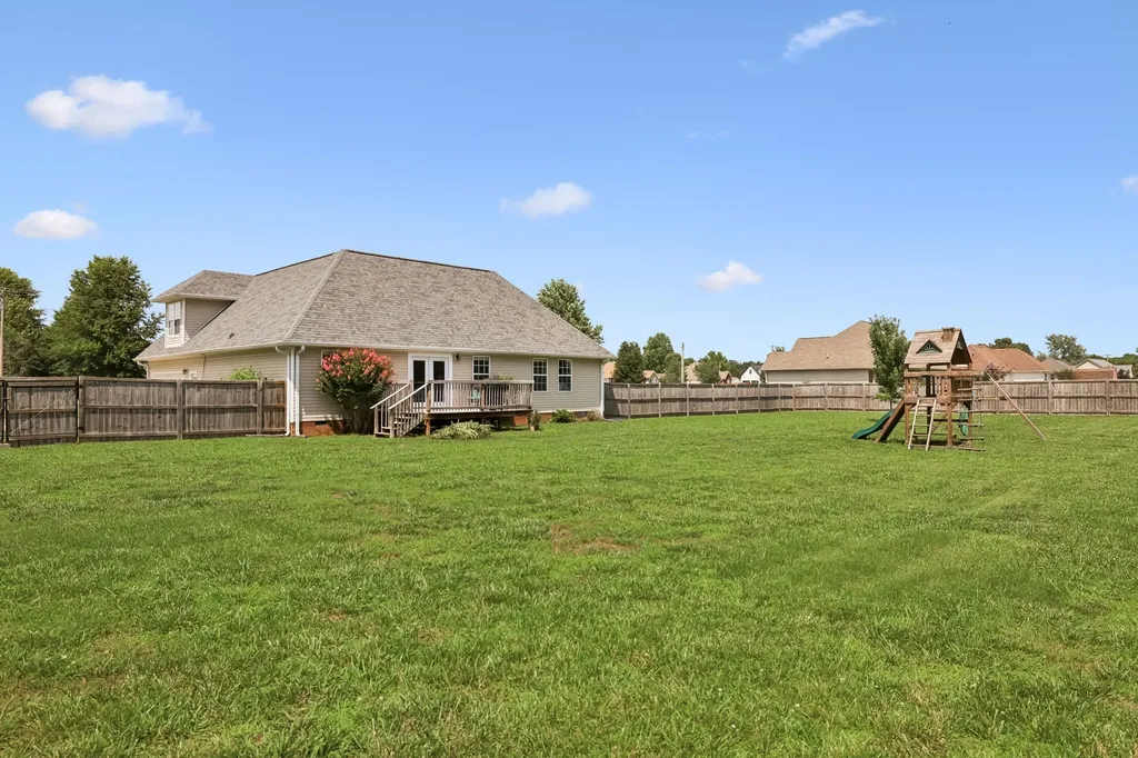 1991 Young Lane Chapel Hill TN 37034