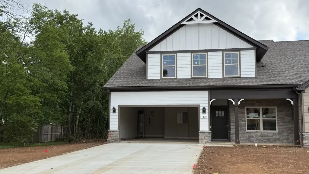 1421 Suzanne Drive Murfreesboro TN 37128
