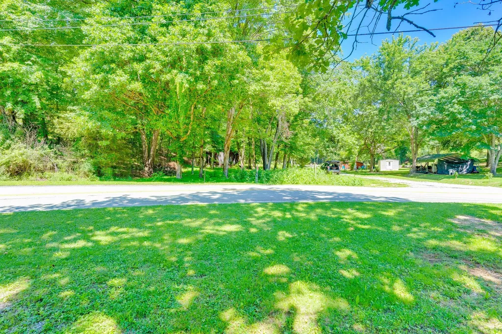 16129 Lakewood Drive Sale Creek TN 37373