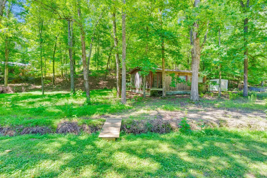16129 Lakewood Drive Sale Creek TN 37373
