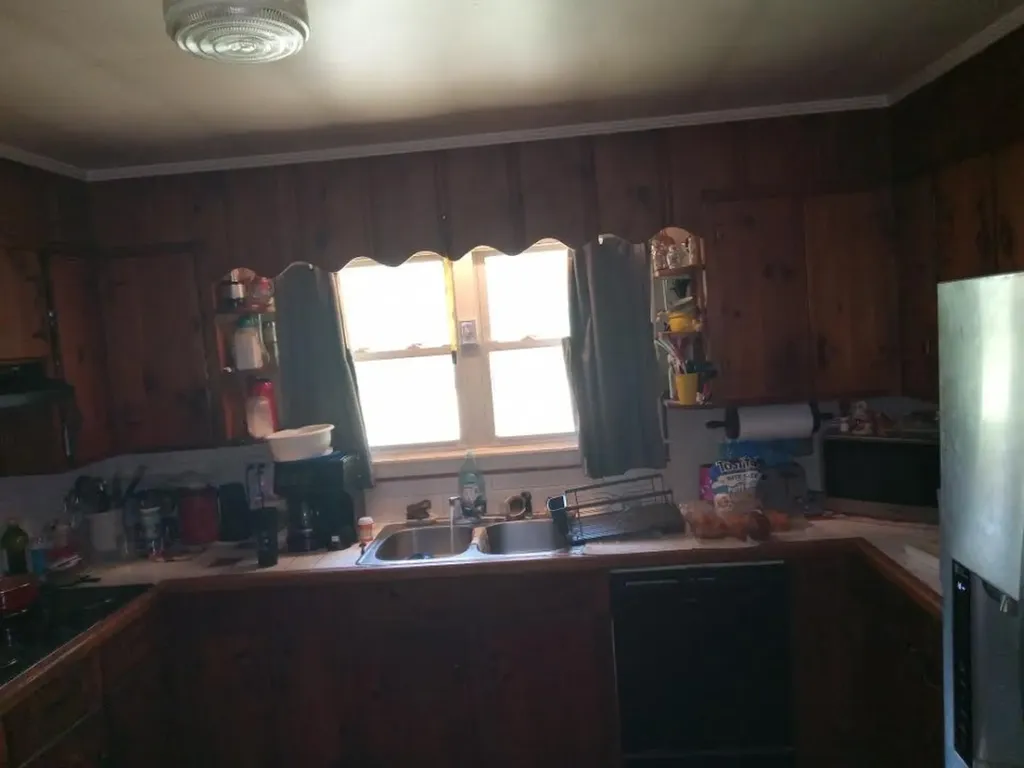 2517 Grays Bend Road Centerville TN 37033