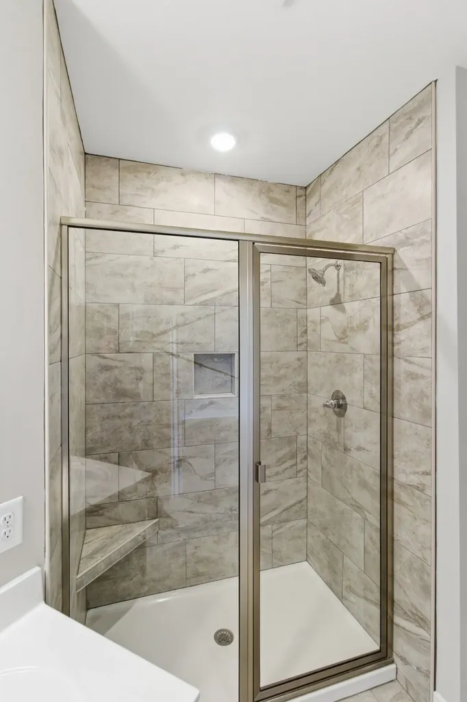 1422 Suzanne Drive Murfreesboro TN 37128