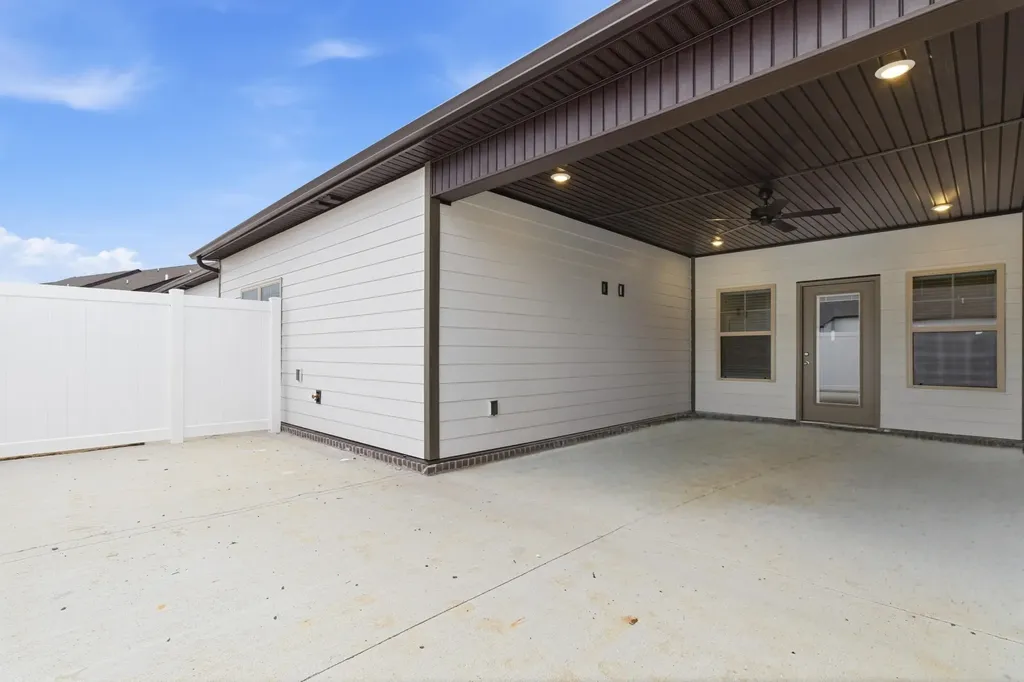 1422 Suzanne Drive Murfreesboro TN 37128