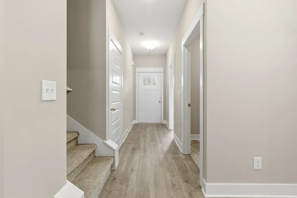 1422 Suzanne Drive Murfreesboro TN 37128