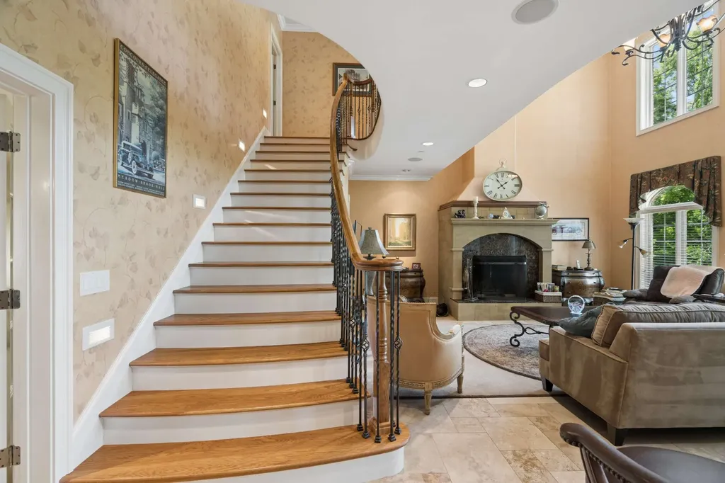 7746 Dismal Hollow Road Christiana TN 37037
